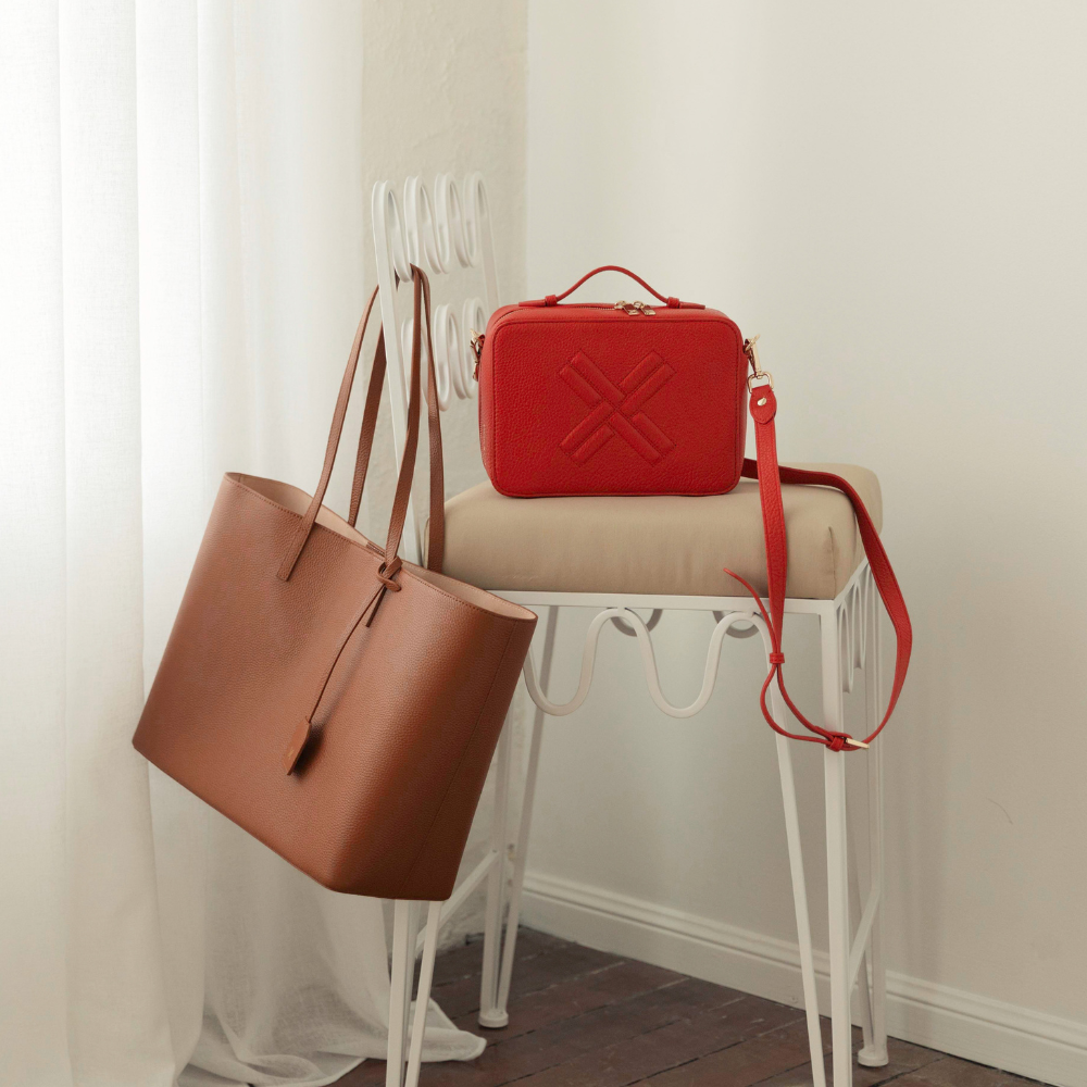 THE ENSEMBLE (TOTE + KIT)